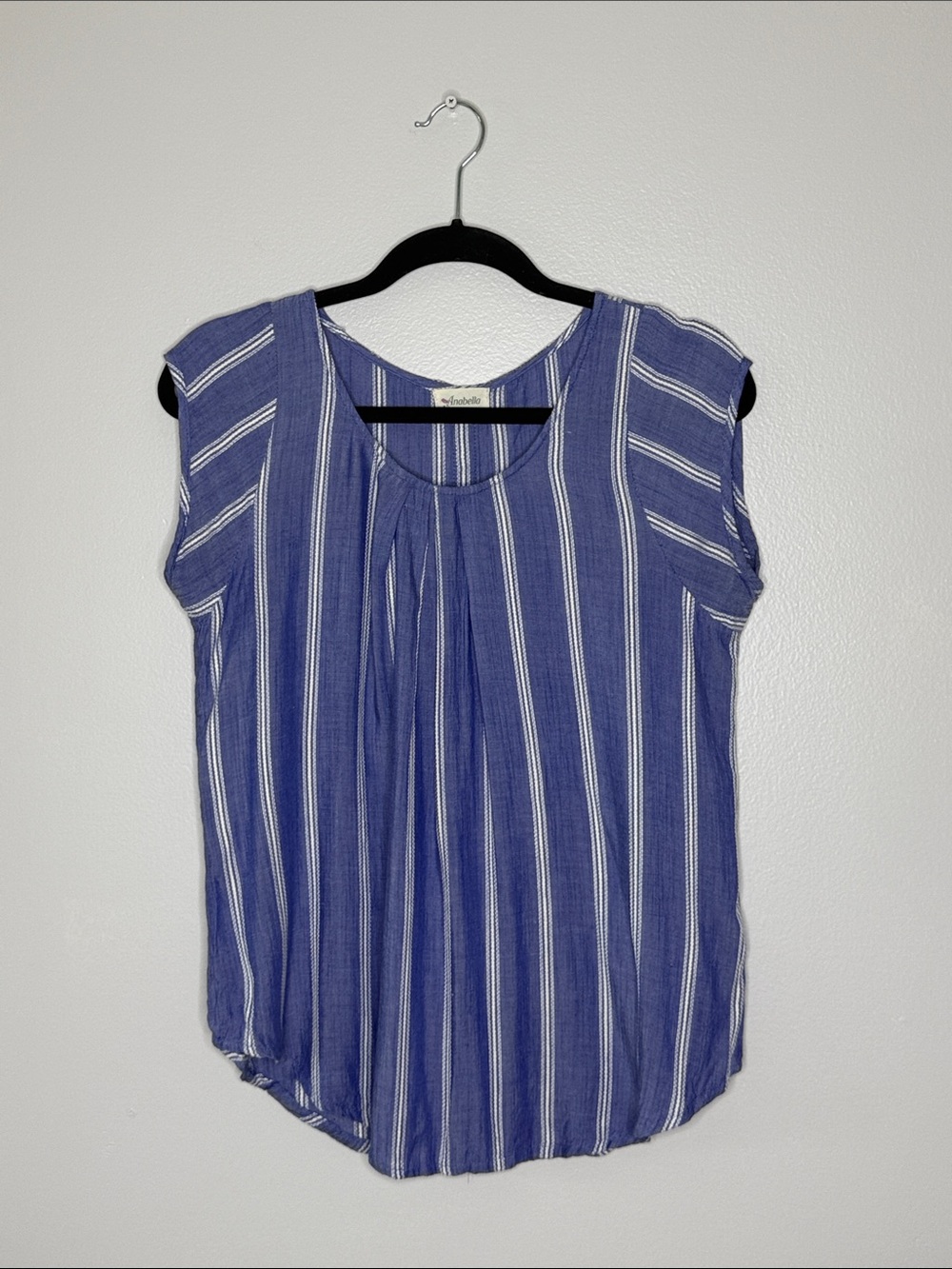 Anabella Blue and White Vertical-Stripe Pleated Cap-Sleeve Blouse Size Medium